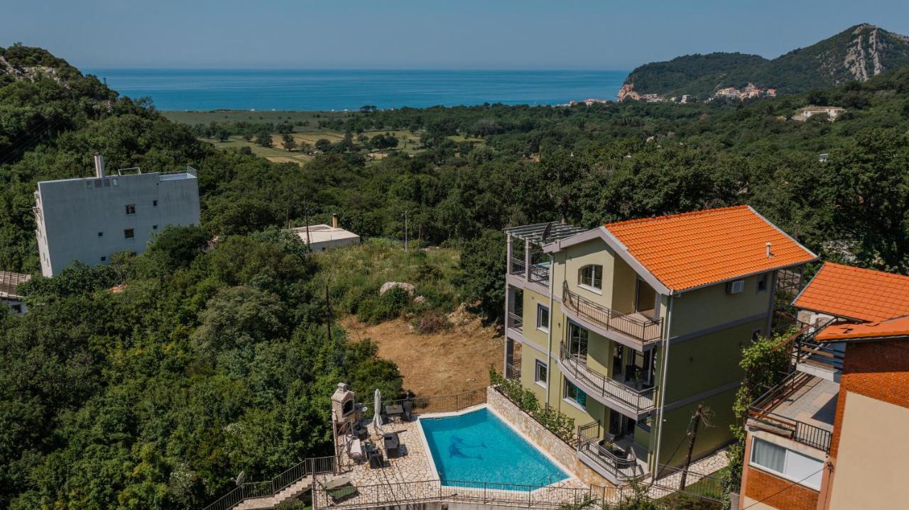 Villa Montenegrina Petrovac na moru Exterior foto