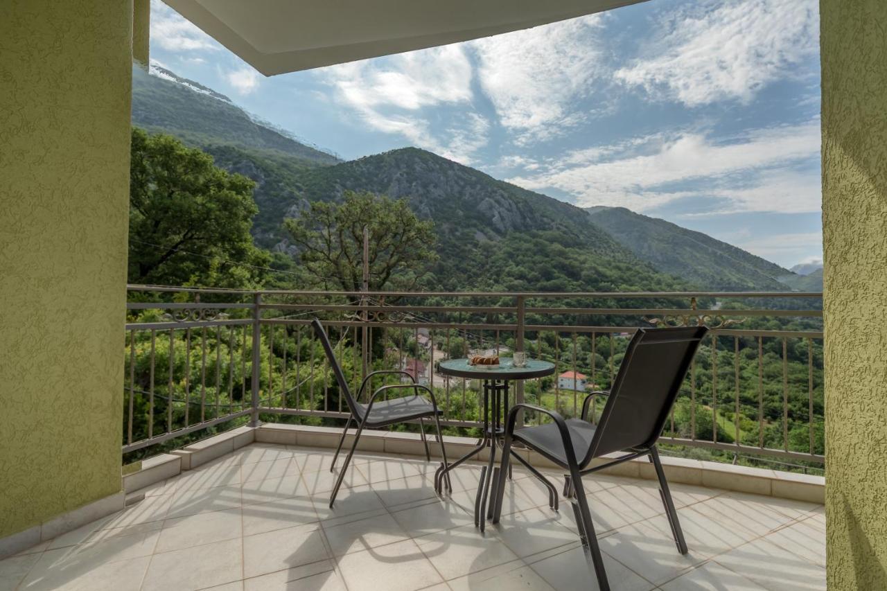 Villa Montenegrina Petrovac na moru Exterior foto