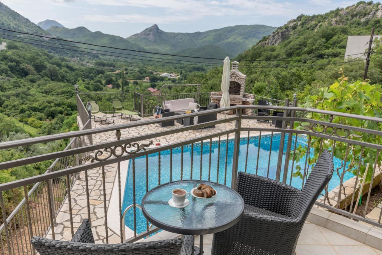 Villa Montenegrina Petrovac na moru Exterior foto