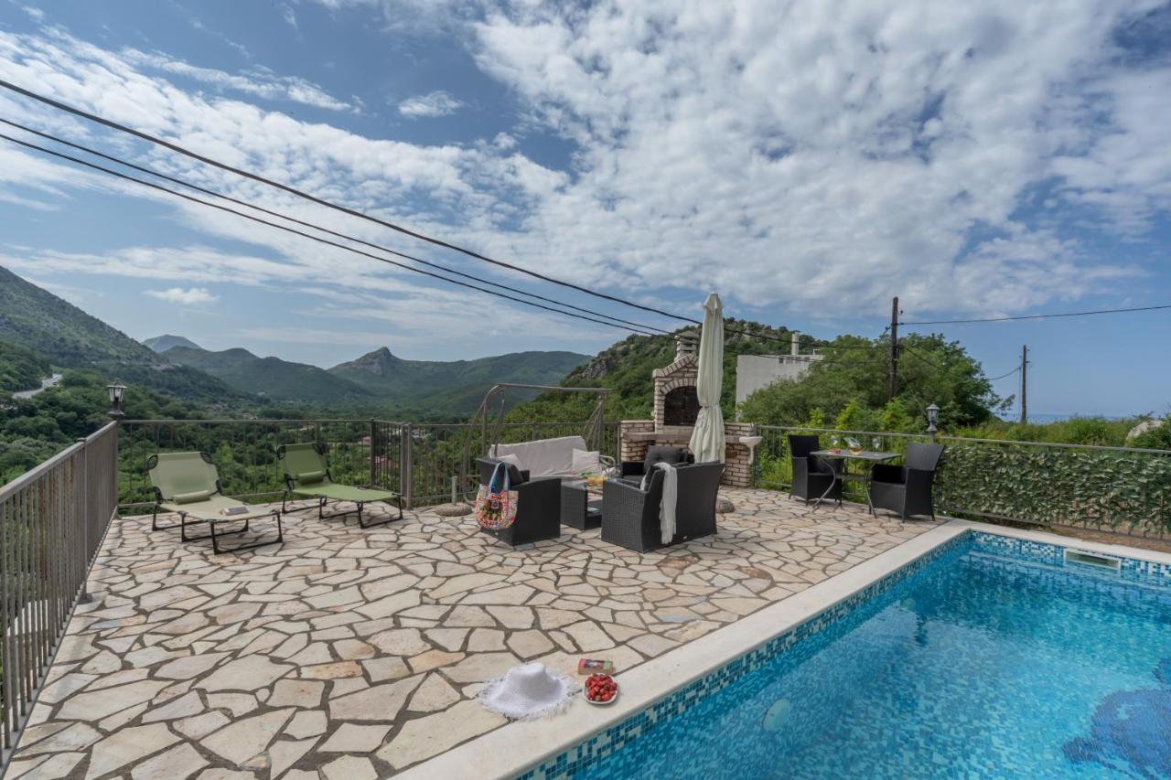 Villa Montenegrina Petrovac na moru Exterior foto